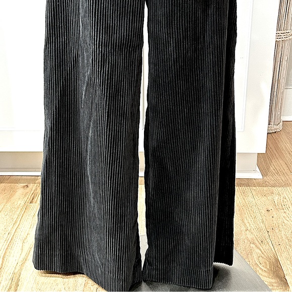 NWOT Banana Republic Off Black Corduroy Wide Leg Pant & Black Style & Co. Bundle - Picture 5 of 12